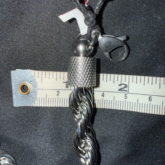 FREE FREE Jumbo stainless stain neck. 10mm thick 24 “ long NWT with duster - Picture 8 of 9